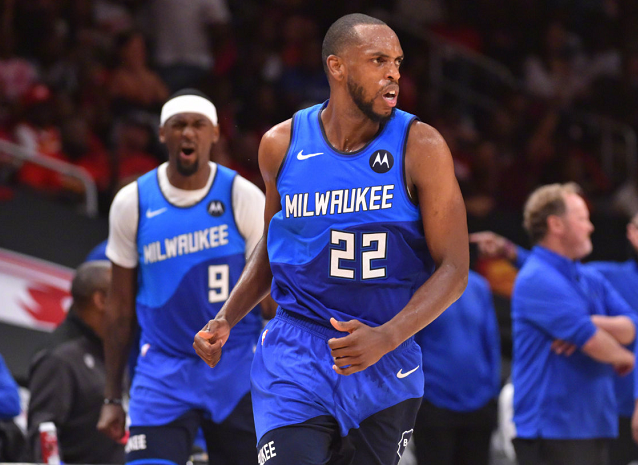 凭借其敏捷 凭借其敏捷