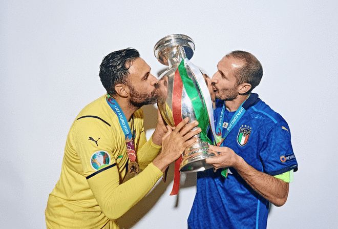 成为样本 成为样本